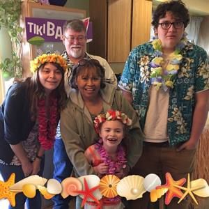 Meet your Posher, Joyce